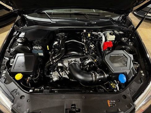 Used 2017 Chevrolet SS RWD image 2