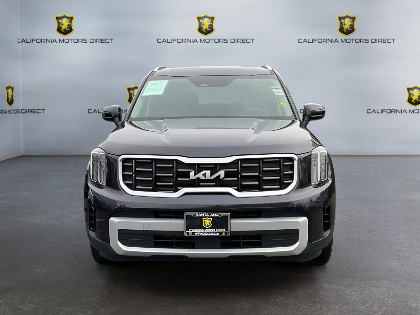 Used 2025 Kia Telluride S FWD image 2