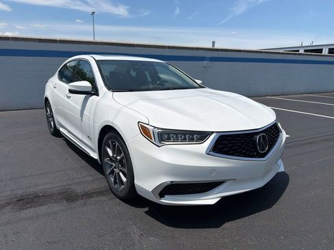 Used 2018 Acura TLX V6 w/ Technology Package FWD image 8