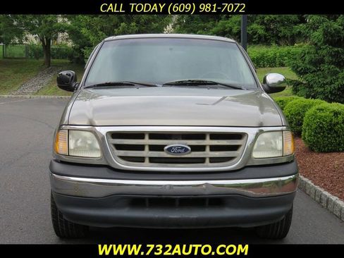 Used 2001 Ford F150 XLT image 5