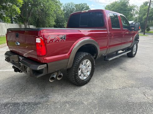Used 2015 Ford F250 Lariat w/ Lariat Ultimate Package AWD/4WD image 5