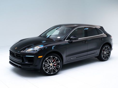 Used 2026 Porsche Macan S AWD/4WD image 1