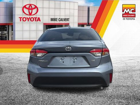 Used 2026 Toyota Corolla LE FWD image 4