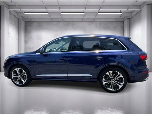 Used 2023 Audi Q7 3.0T Prestige AWD/4WD image 6