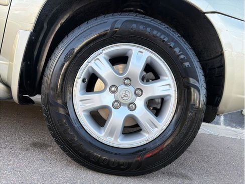 Used 2003 Toyota Highlander 4WD V6 image 22