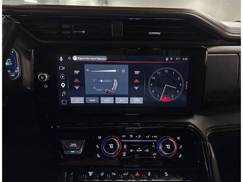 Used 2025 GMC Sierra 2500 AT4 w/ AT4 Premium Plus Package AWD/4WD image 32