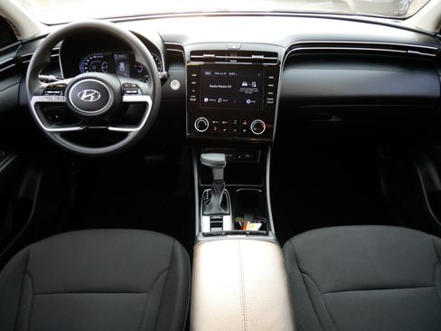 Used 2023 Hyundai Tucson SEL w/ Cargo Package FWD image 8