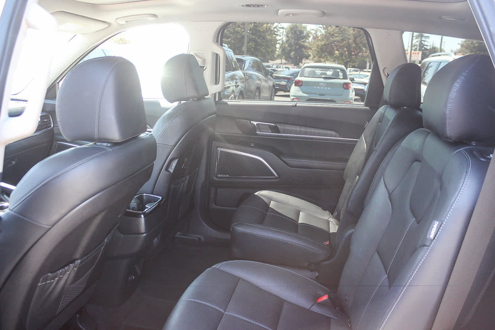 Used 2024 Kia Telluride SX FWD image 23