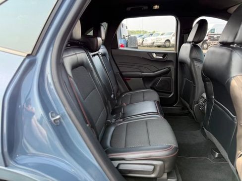 Used 2023 Ford Escape ST-Line AWD/4WD image 14