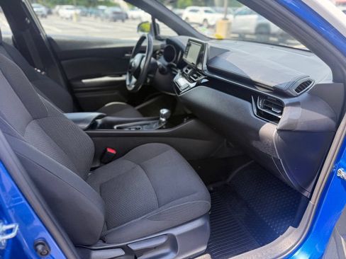 Certified 2018 Toyota C-HR XLE FWD image 21