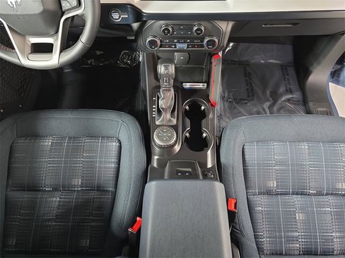 Used 2024 Ford Bronco Heritage Edition image 20