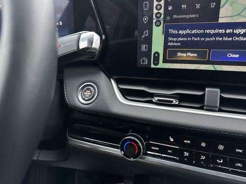 Used 2026 Chevrolet Equinox LT w/ Convenience Package II image 17