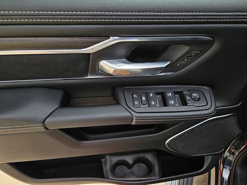 New 2026 RAM 1500 Laramie AWD/4WD image 17