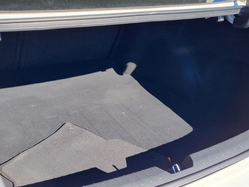 Used 2017 Kia Optima LX w/ Driver Convenience Package image 13