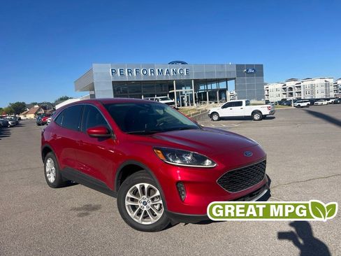 Used 2020 Ford Escape SE AWD/4WD image 1