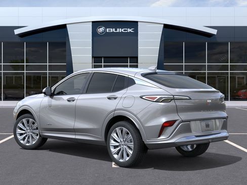 New 2026 Buick Envista Avenir image 3