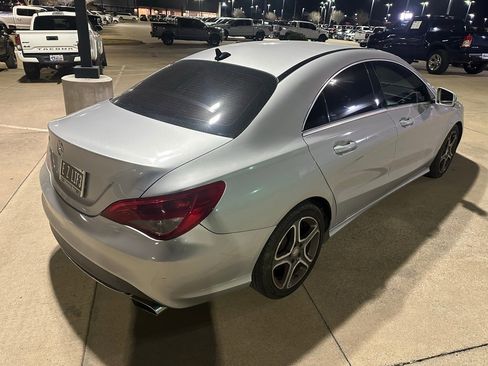Used 2014 Mercedes-Benz CLA 250 image 5