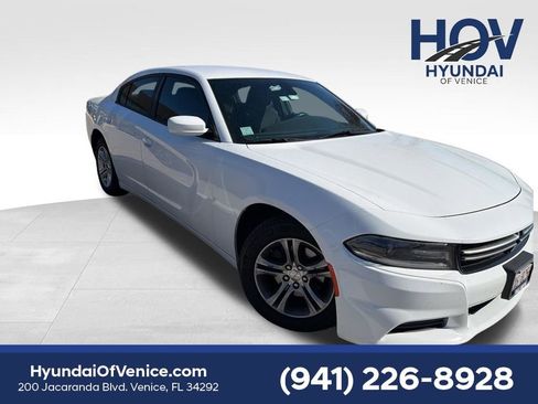 Used 2015 Dodge Charger SE w/ Popular Equipment Group image 1