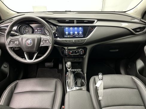 Certified 2022 Buick Encore GX Essence w/ Advanced Technology Package image 4