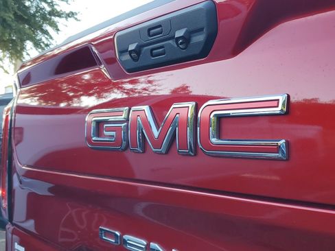 Used 2023 GMC Sierra 1500 Denali AWD/4WD image 6
