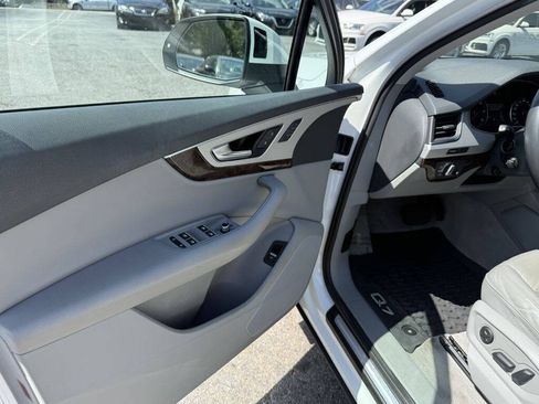Used 2019 Audi Q7 2.0T Premium w/ Convenience Package AWD/4WD image 9