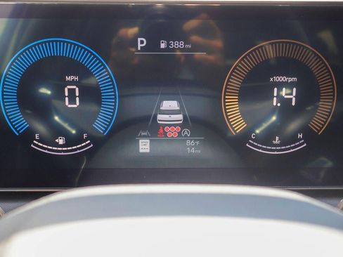 New 2026 Hyundai Santa Fe SE FWD image 12