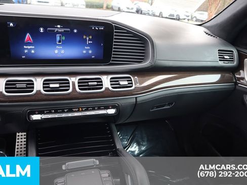 Used 2024 Mercedes-Benz GLS 580 4MATIC w/ Warmth & Comfort Package image 38