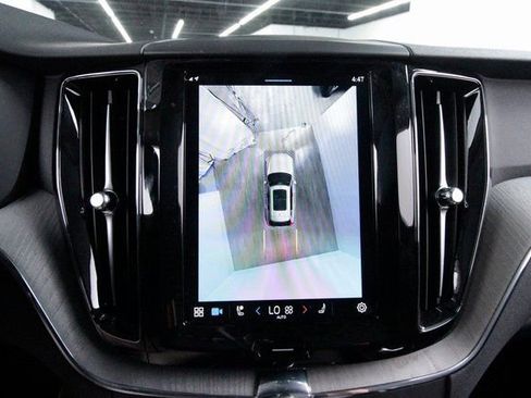 Certified 2025 Volvo XC60 B5 Plus image 13