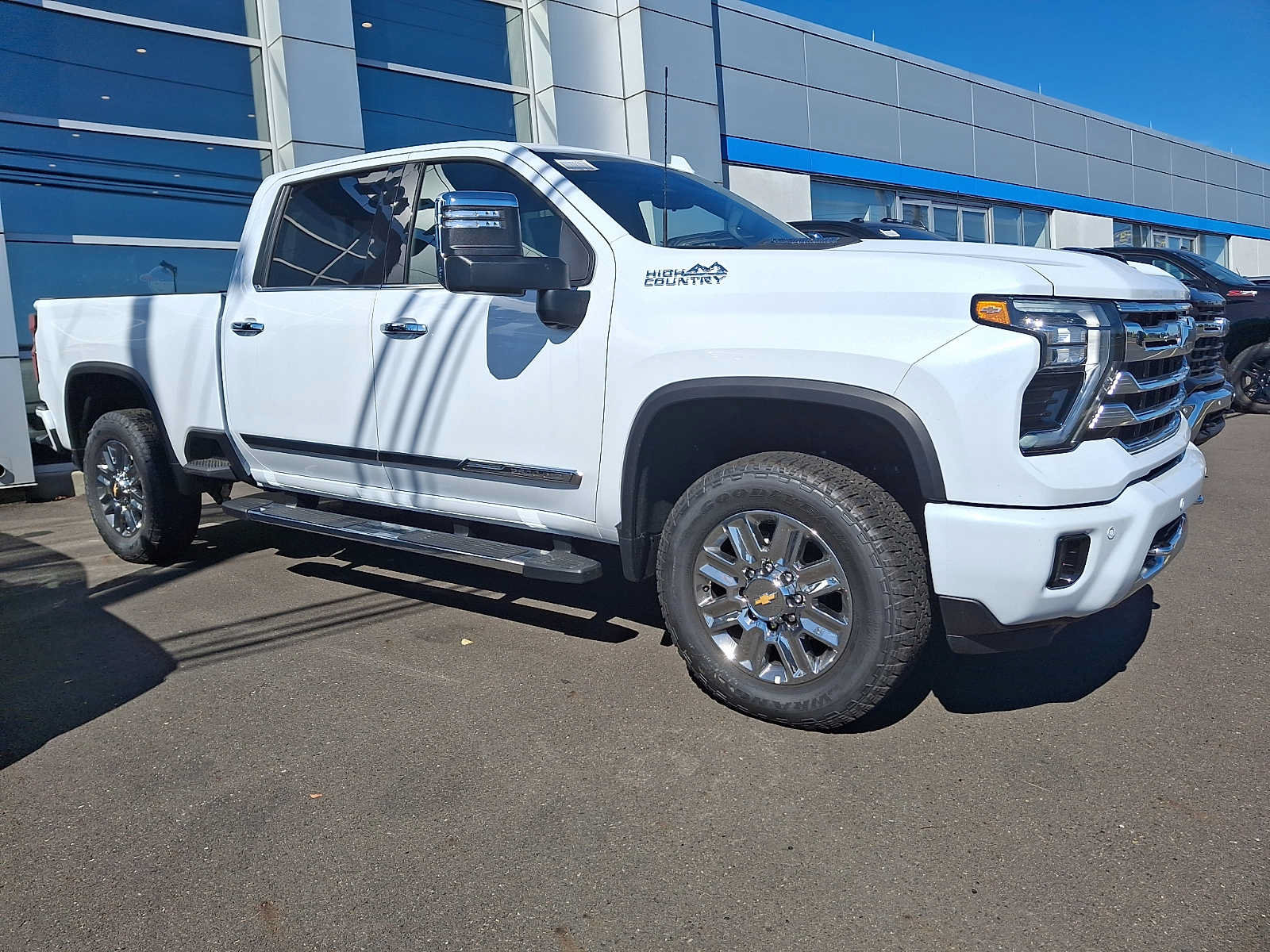 New 2026 Chevrolet Silverado 2500 High Country w/ Technology Package AWD/4WD image 1