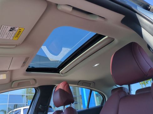 Used 2025 MAZDA MAZDA3 s image 18