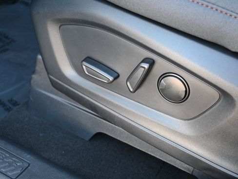 New 2026 Ford Explorer Active image 32