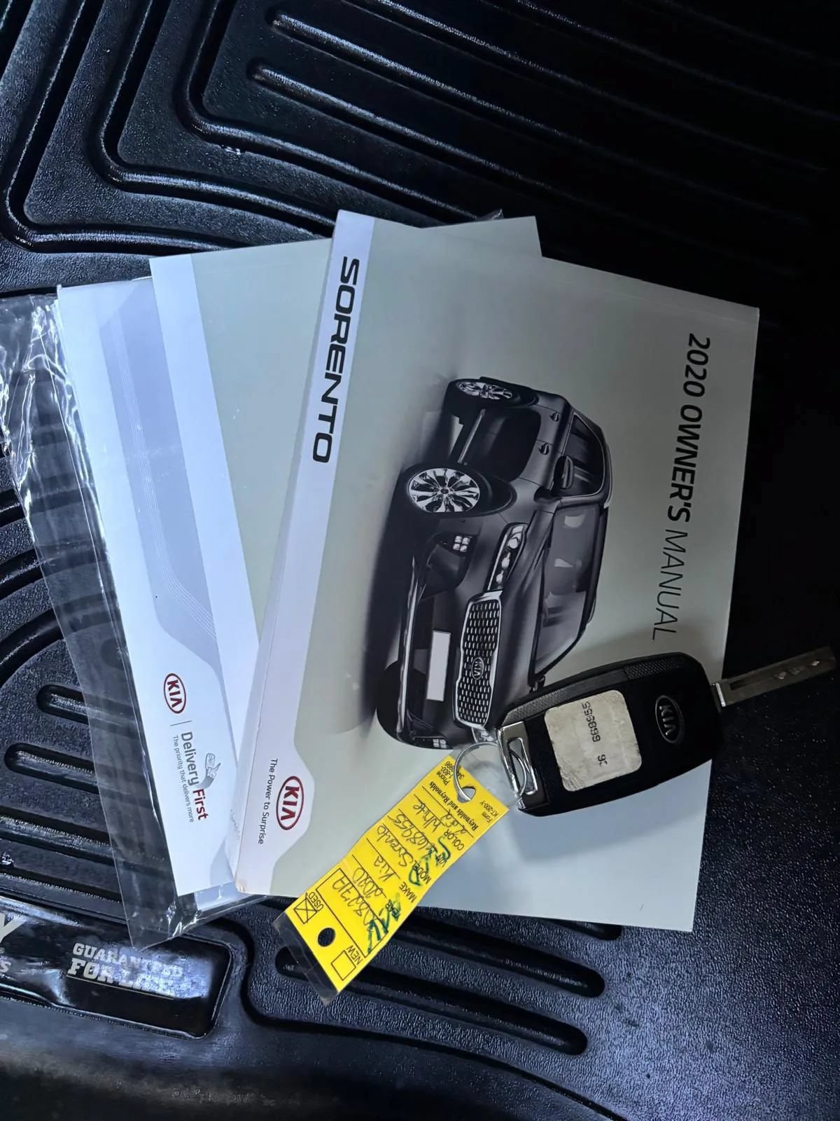 Used 2020 Kia Sorento LX w/ LX I4 Convenience Package FWD image 30