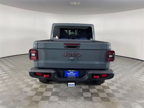 New 2026 Jeep Gladiator Rubicon image 13