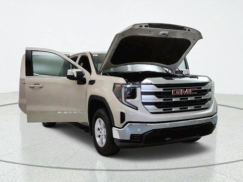 Used 2026 GMC Sierra 1500 SLE w/ Preferred Package AWD/4WD image 9
