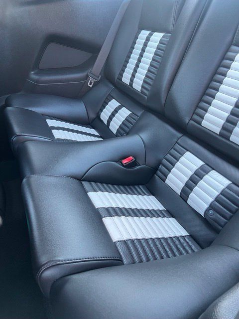 Used 2014 Ford Mustang Shelby GT500 w/ Equipment Group 821A RWD image 15