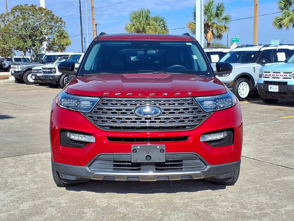 Used 2023 Ford Explorer XLT w/ Equipment Group 202A RWD image 6