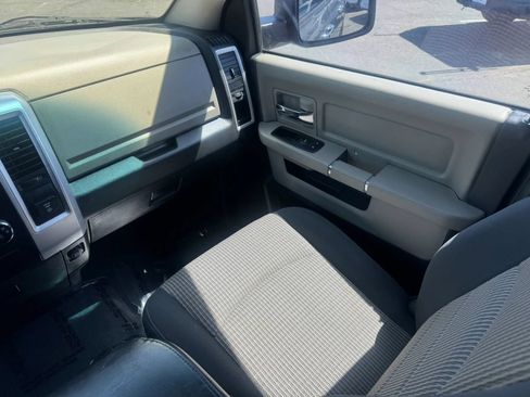 Used 2011 RAM 1500 Classic SLT w/ Protection Group AWD/4WD image 25