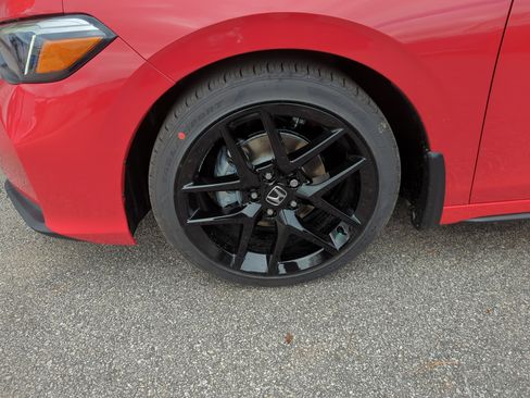 Certified 2025 Honda Civic Sport image 19