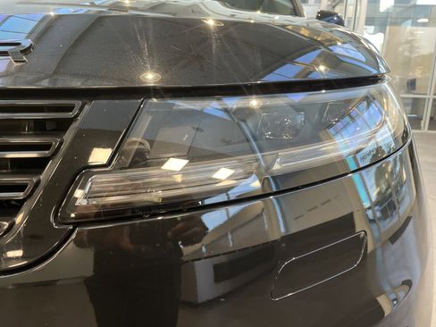 Used 2024 Land Rover Range Rover Sport SE image 5