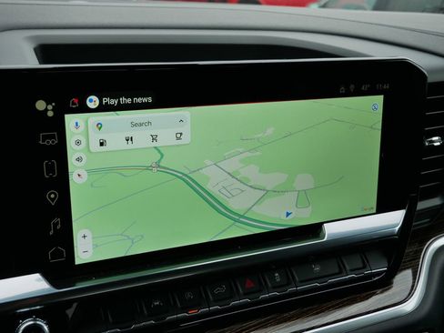 New 2026 GMC Sierra 1500 SLE w/ Preferred Package image 12