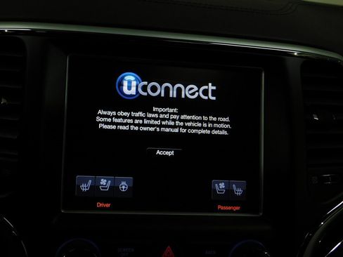 Used 2016 Jeep Grand Cherokee Overland w/ Advanced Technology Group image 56