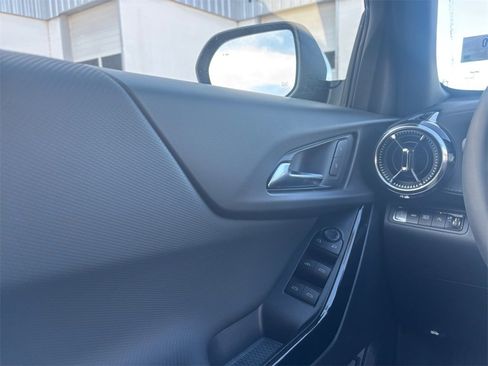 New 2026 Chevrolet Equinox LT w/ Convenience Package II image 26