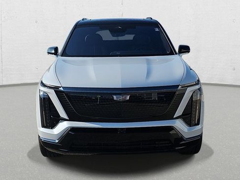 New 2026 Cadillac Vistiq Sport image 2