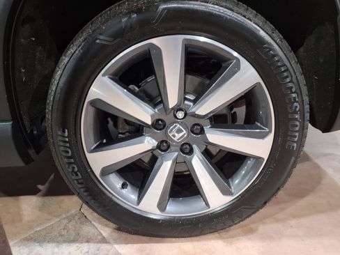 Used 2023 Honda Pilot Elite image 8