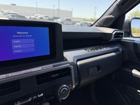 New 2026 Toyota Tacoma SR5 AWD/4WD image 15