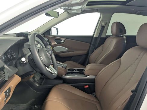 Used 2025 Acura RDX SH-AWD w/ Technology Package image 13