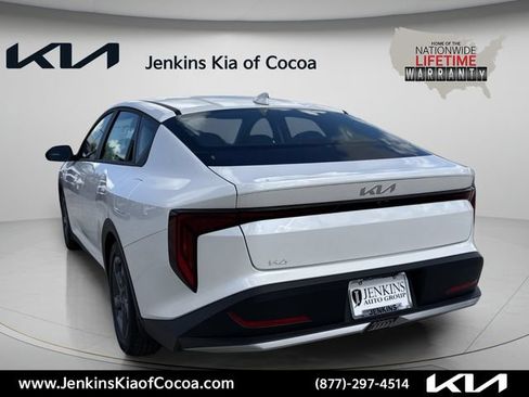 New 2026 Kia K4 FWD image 7