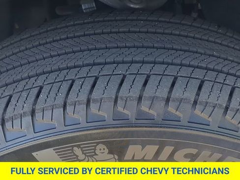 Used 2025 Chevrolet Tahoe LT AWD/4WD image 18