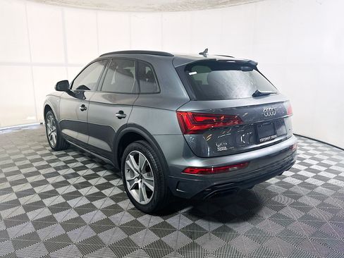 Used 2025 Audi Q5 2.0T Premium w/ Convenience Plus Package AWD/4WD image 5