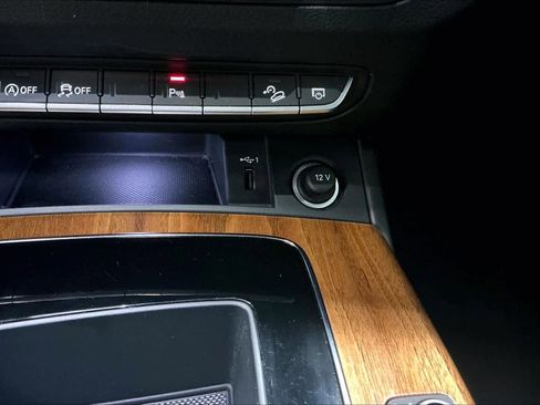 Used 2022 Audi Q5 2.0T Premium Plus w/ Premium Plus Package image 34